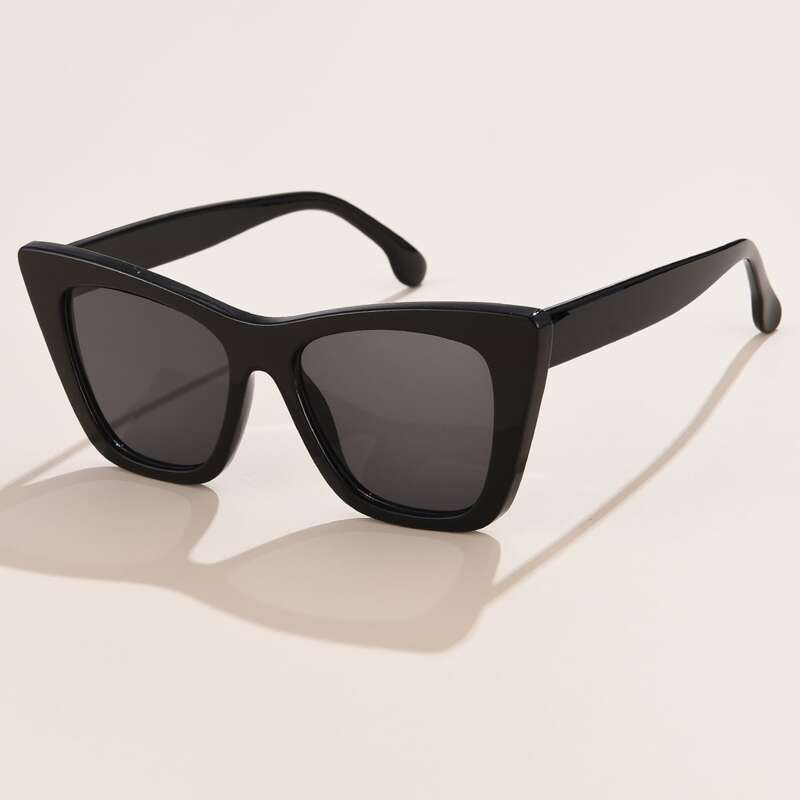 

Square Frame Sunglasses
