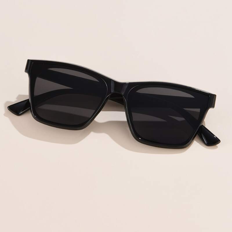 

Square Frame Sunglasses