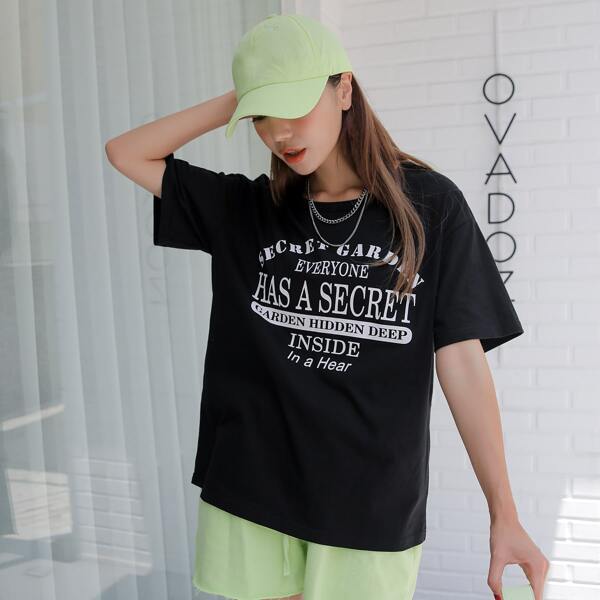 

Slogan Graphic Tee, Black