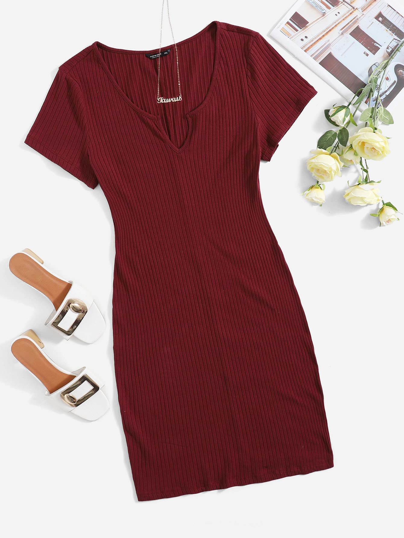 SHEIN EZwear Vestido unicolor tejido de canalé de cuello V - Granate - Ver 1