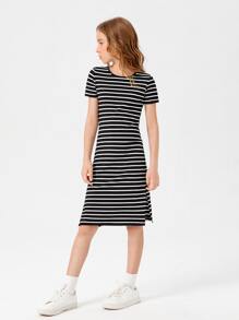 SHEIN Niñas Vestido de rayas bajo con abertura - Negro - Ver 3
