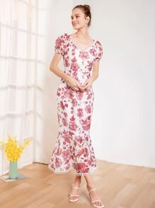 Mulvari Allover Floral Mermaid Hem Dress - Red and White - View 1