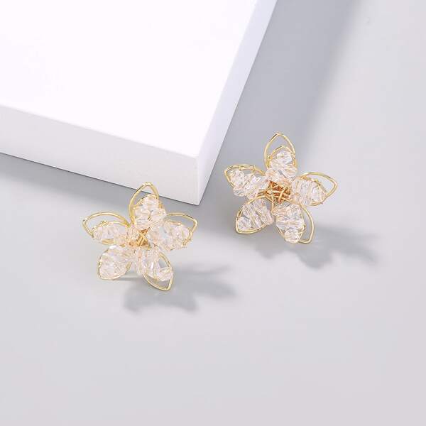 

Flower Design Stud Earrings, Gold