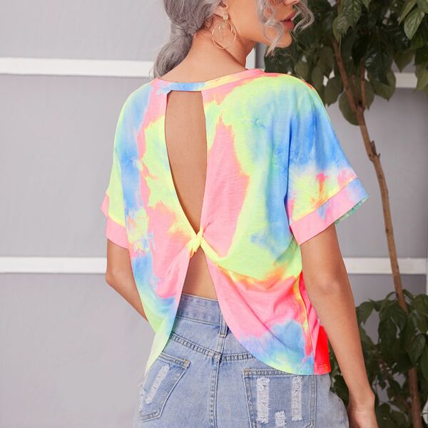 

Twist Back Tie Dye Tee, Multicolor