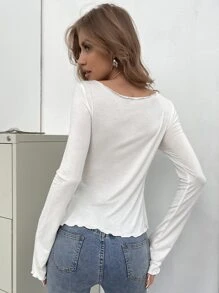 SHEIN Essnce Solid Ring Detail Lettuce Trim Split Hem Top - White - View 2