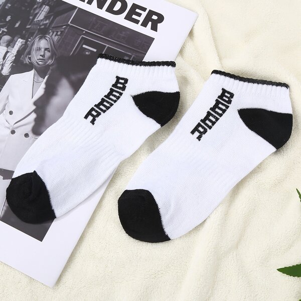 

Letter Graphic Ankle Socks, Black and white