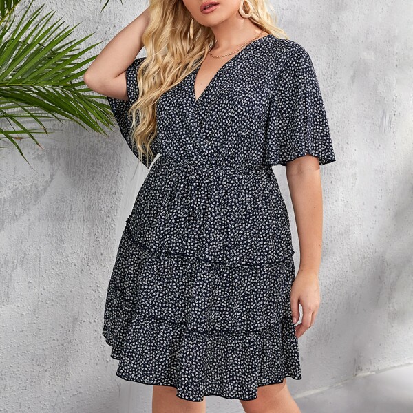 

Plus Surplice Neck Flounce Sleeve Ruffle Hem Ditsy Floral Dress, Navy blue