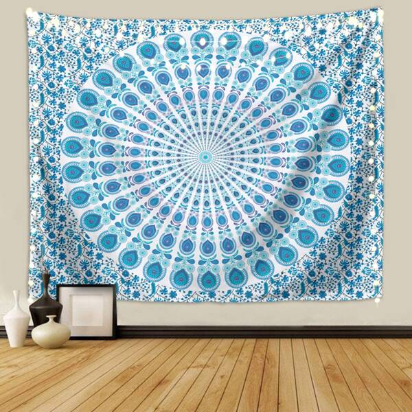 

Graphic Print Tapestry, Blue