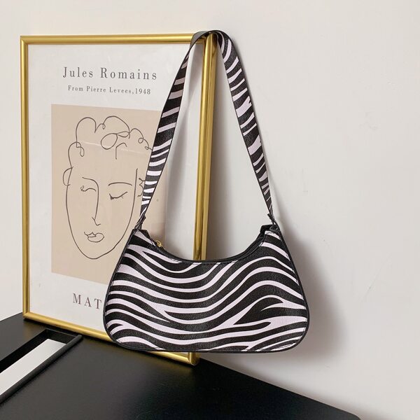 

Zebra Stripe Pattern Shoulder Bag, Black and white
