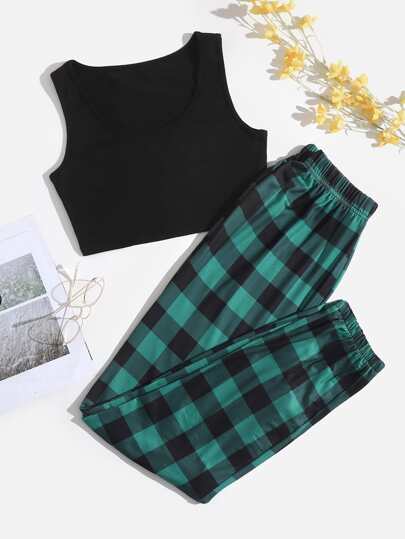 طقم بيجامة تانك بطباعة قطني مقلم