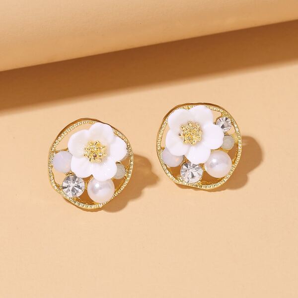 

Flower Decor Stud Earrings, Multicolor