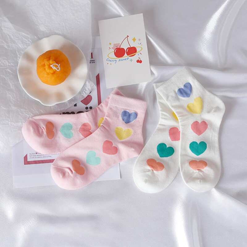

Heart Graphic Crew Socks, Multicolor