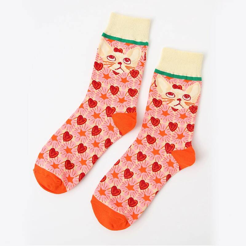 

Cat & Heart Graphic Crew Socks, Red