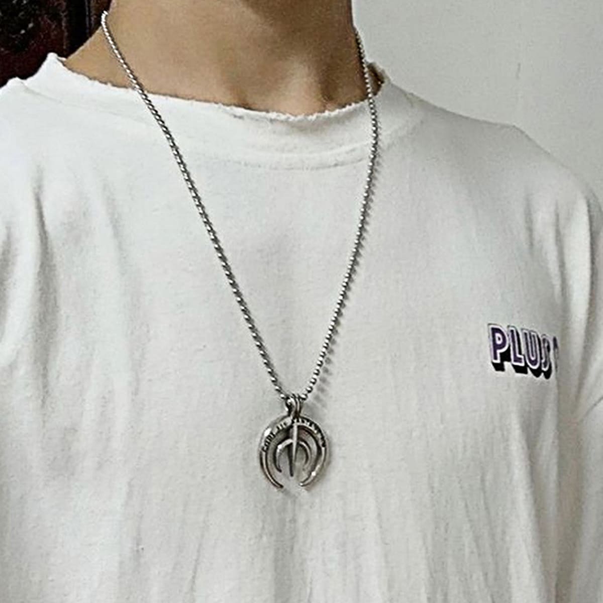 

Guys Metal Pendant Chain Necklace, Silver
