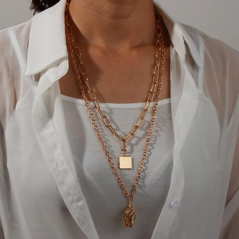 

2pcs Geo Pendant Chain Necklace, Gold