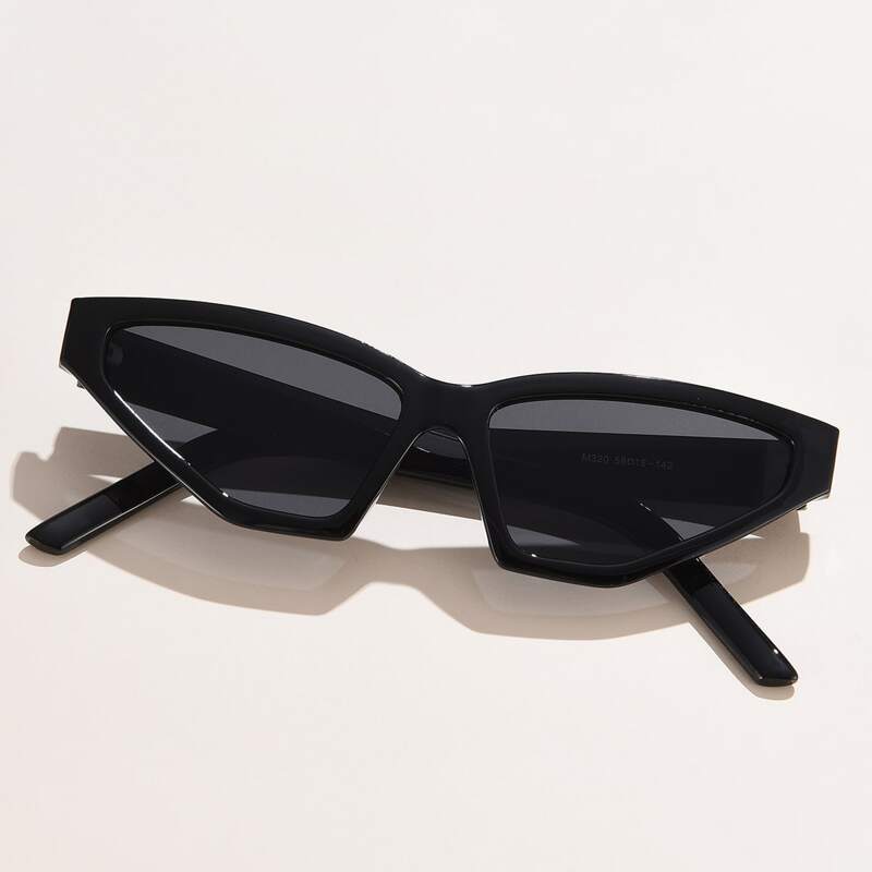 

Cat Eye Frame Sunglasses