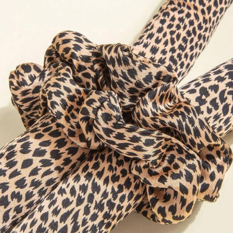

4pcs Leopard Hair Styling Tool, Multicolor
