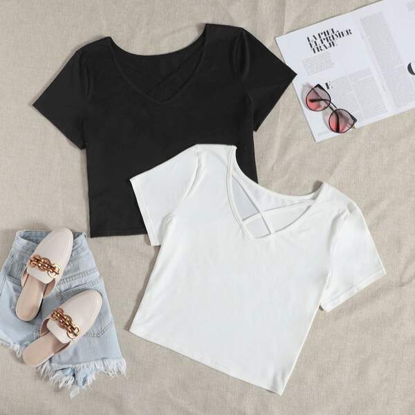 

Plus Criss Cross V-neck Slim Fit Tee, Black and white