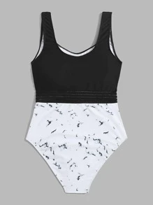 Bañador una pieza de malla en contraste con estampado de mármol - Blanco y Negro - Ver 2