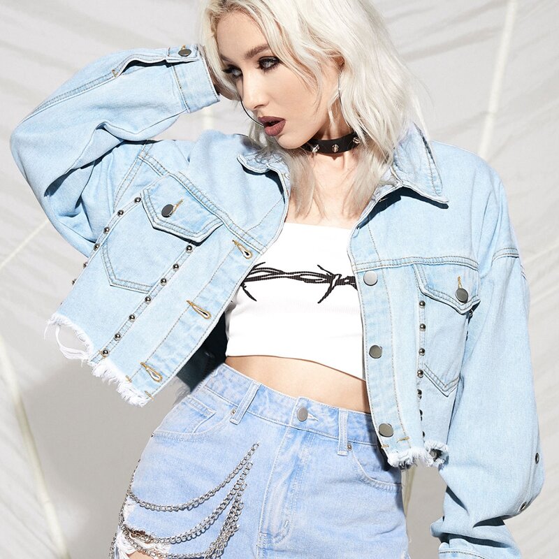 

Flap Pocket Raw Hem Drop Shoulder Denim Jacket, Light wash