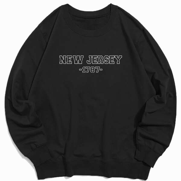 

Guys Letter Graphic Sweatshirt, Black