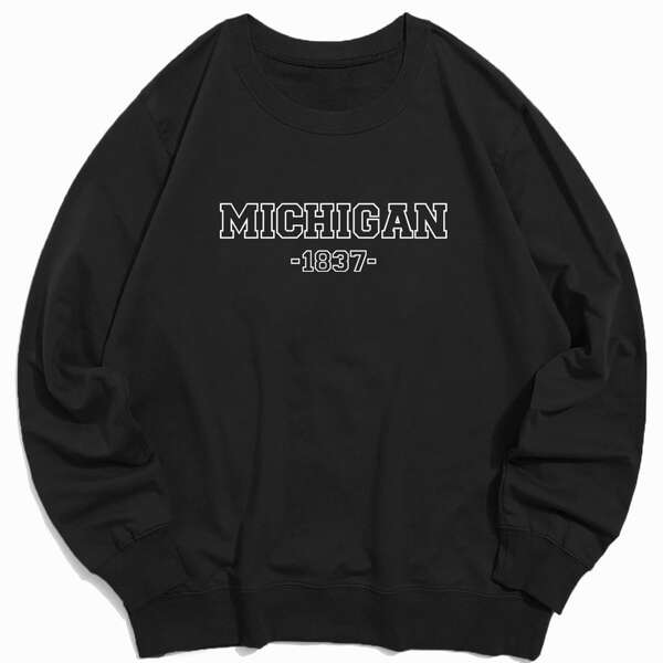 

Guys Letter Graphic Sweatshirt, Black