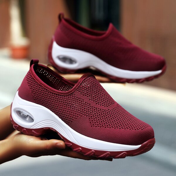 

Minimalist Knit Chunky Sneakers, Burgundy