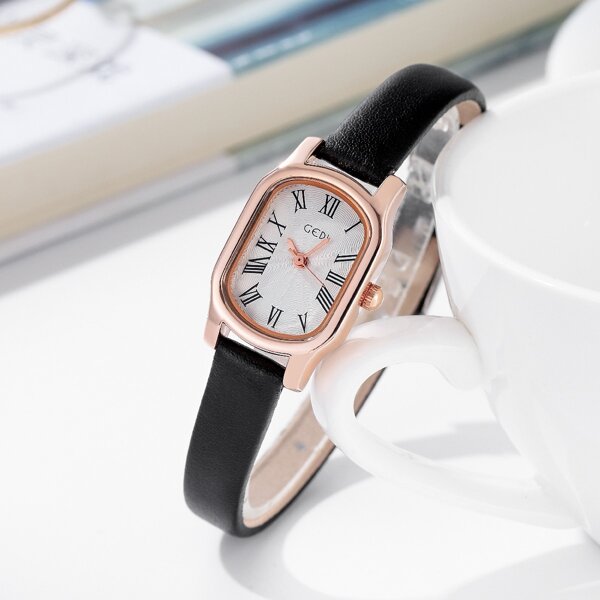 

Simple Vintage Quartz Watch