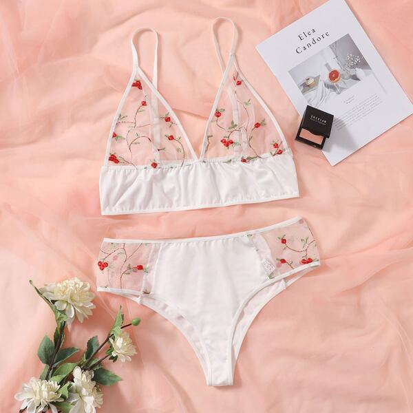 

Plus Floral Embroidered Mesh Lingerie Set, White