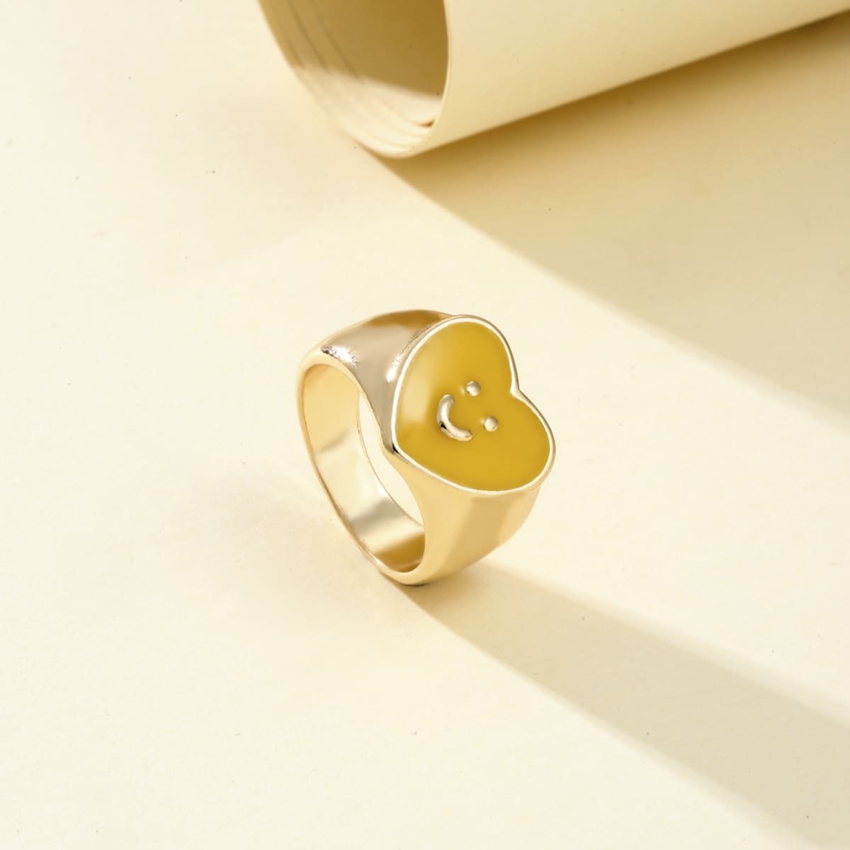 

Heart Decor Ring, Yellow