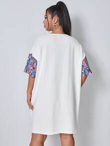 SHEIN Vestido estilo camiseta con estampado de cómic de hombros caídos - Blanco - Ver 2