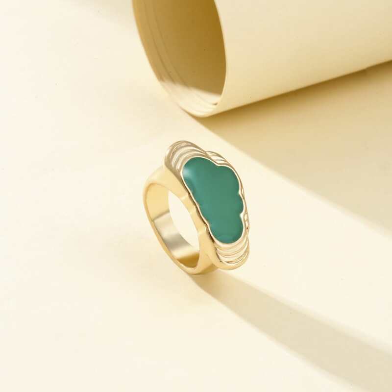 

Cloud Decor Ring, Green