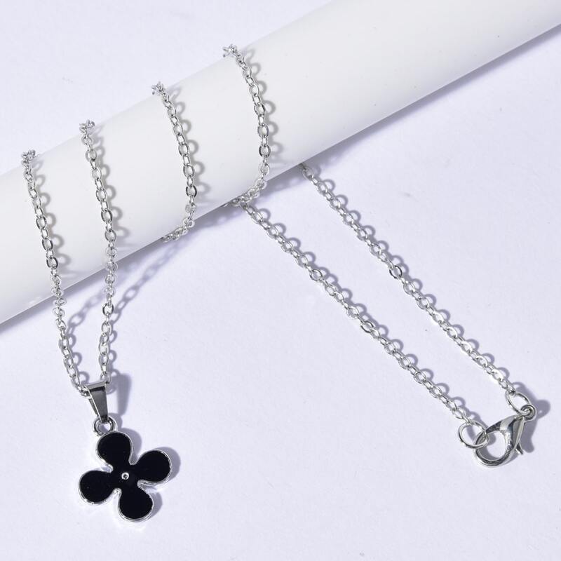 

Floral Pendant Chain Necklace, Multicolor