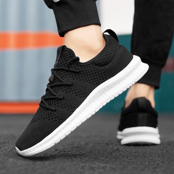 

Men Minimalist Lace-up Running Shoes, Black