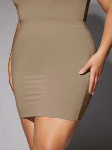 SHEIN Essnce 大碼素色包臀半身裙 - 卡其色 - 查看 4