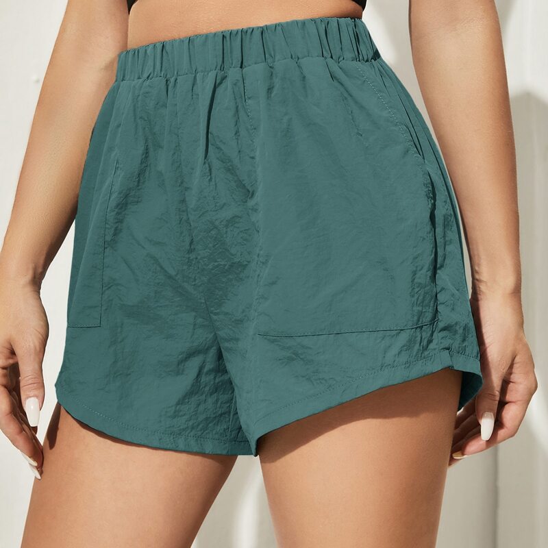 

Slant Pocket Absorbs Sweat Quick-Drying Sports Shorts, Green