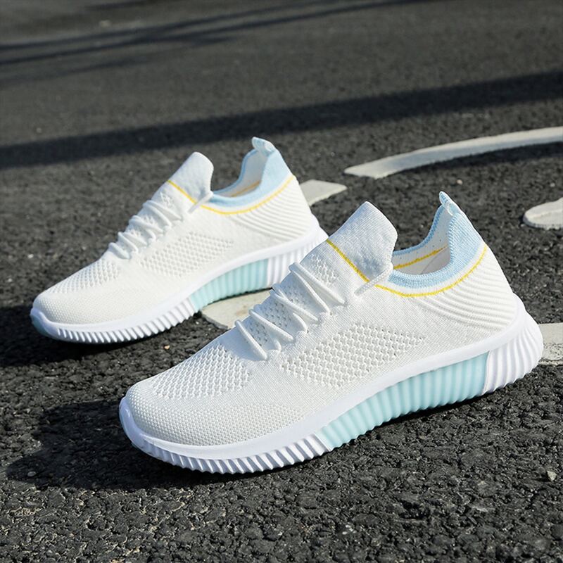 

Two Tone Lace-up Front Running Shoes, White