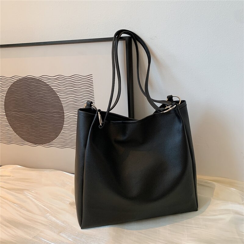 

Solid Tote Bag, Black