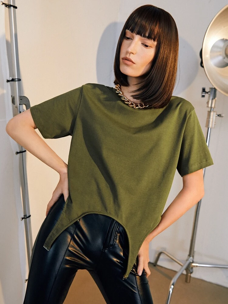 Asymmetrical Hem Solid Tee