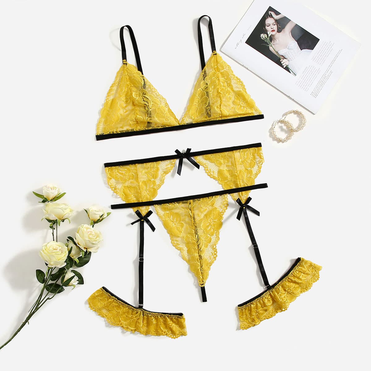 

Plus Floral Lace Garter Lingerie Set, Yellow