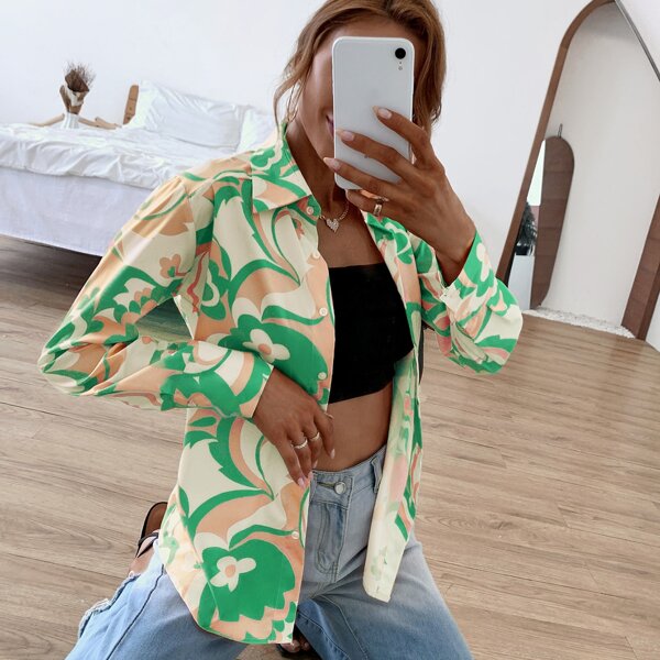 

Floral Print Button Front Curved Hem Blouse, Multicolor