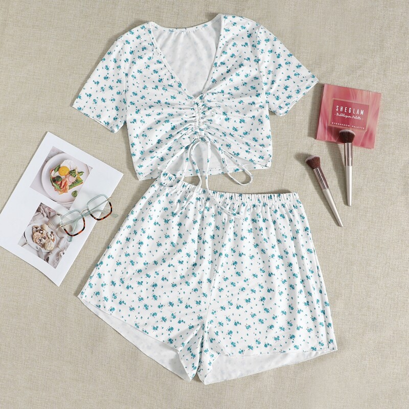 

Ditsy Floral Drawstring Crop Tee & Shorts PJ Set, Multicolor