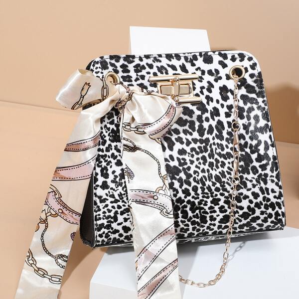 

Twilly Scarf Turn-lock Shoulder Bag, Black and white