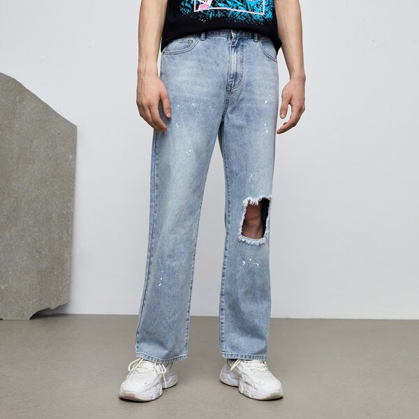 

Men Ripped Detail Straight Leg Jeans, Light wash