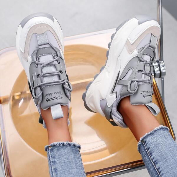 

Colorblock Pattern Lace-up Front Chunky Running Shoes, Grey
