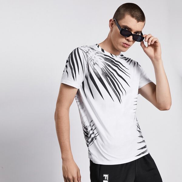 

Men Tropical Print Tee, Black and white