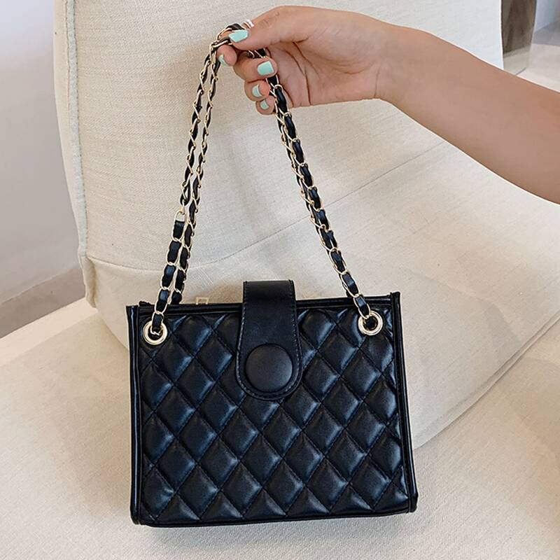 

Quilted Chain Bag, Black
