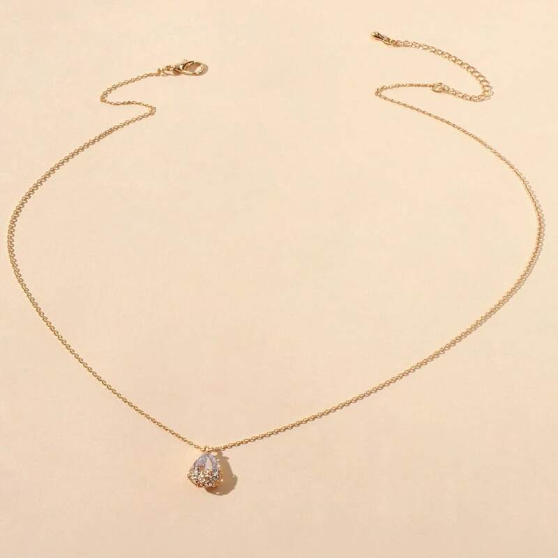 

Drop Shape Pendant Necklace, Gold