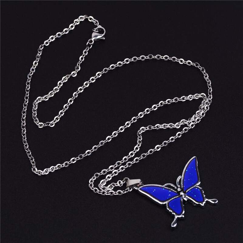 

Temperature Changing Color Butterfly Pendant Chain Necklace, Silver