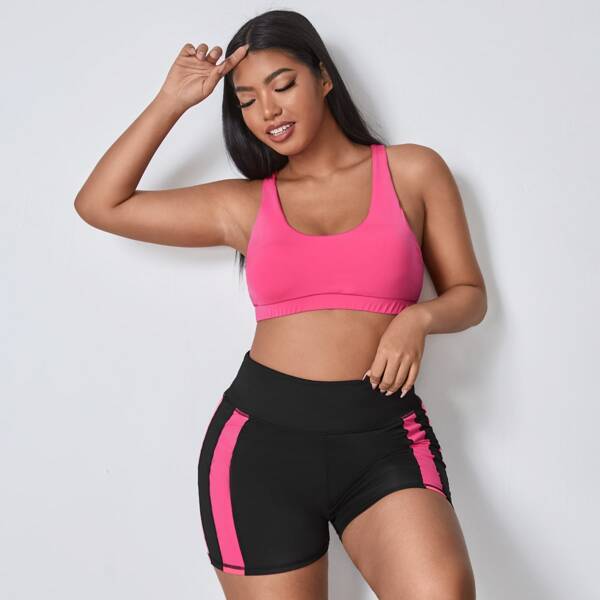 

Plus Crisscross Sports Bra & High Support Shorts Set, Multicolor